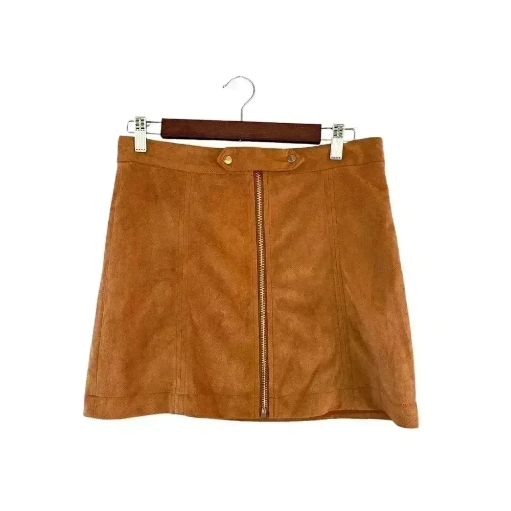 Gianni Bini Faux Suede Camel Tan Zip Snap Flat Front Mini Skirt Size Medium Fall